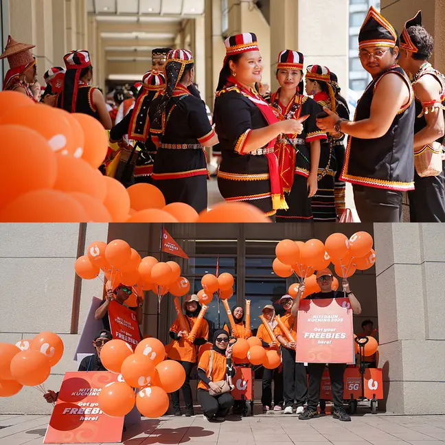 U Mobile activation at the Niti Daun Gawai Parade in Kuching